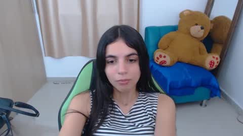 agnes online show from February 24, 9:31 pm