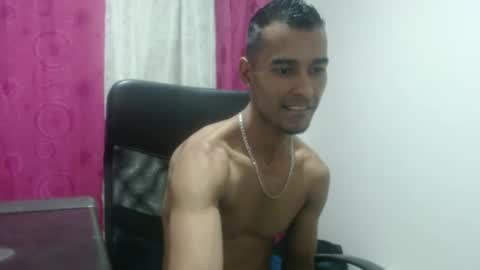 elherrero2024 online show from December 5, 11:56 pm