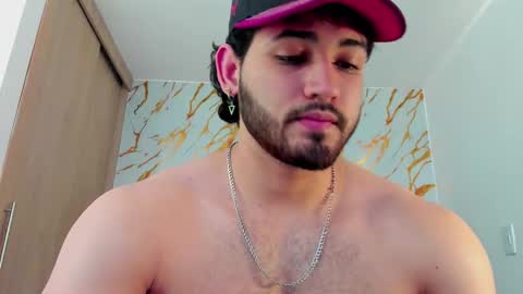 Elian online show from March 7, 8:20 pm