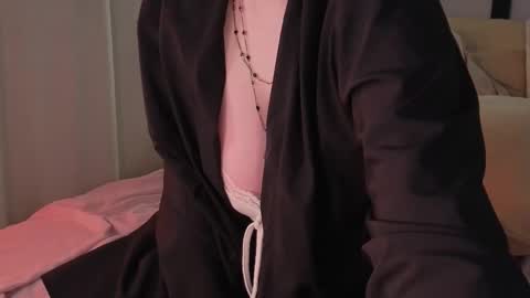 Ellie online show from September 13, 8:22 pm