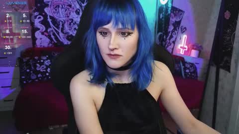 Snapshot of elika_kay chatting on February 16, 8:44 pm  MORE ME   online show from February 16, 8:44 pm