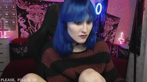 Snapshot of elika_kay chatting on January 2, 1:27 am  MORE ME   online show from January 2, 1:27 am