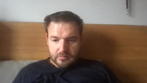 e26 online show from October 3, 12:02 pm