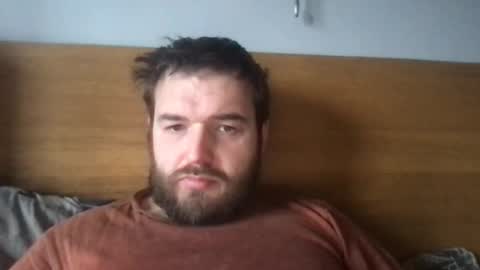 e26 online show from February 8, 3:10 pm