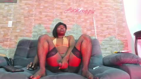 elis_cioccolato online show from April 13, 10:25 pm