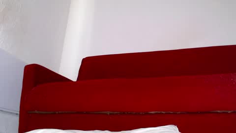 Tati online show from April 8, 11:13 am