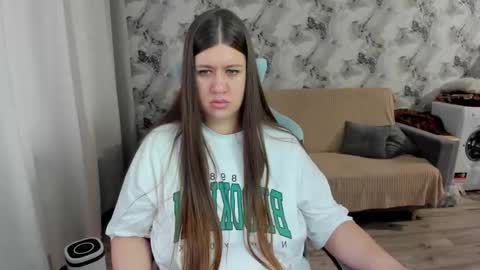 Aletta Oushen online show from September 28, 10:46 am