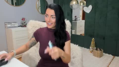 Maria online show from December 16, 5:14 am