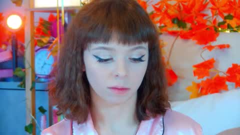 ElisabethDavis online show from November 15, 4:19 pm