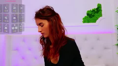 ElisaCharm online show from February 2, 5:26 am