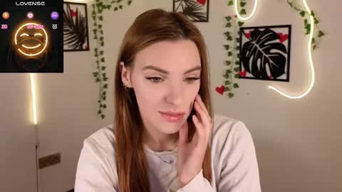 Mary online show from March 5, 6:12 am