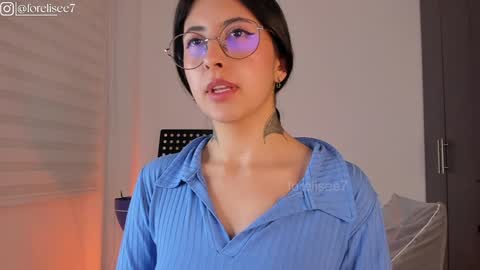 Snapshot of elise_77 chatting on January 23, 6:28 am Eli online show from January 23, 6:28 am