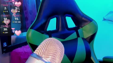 E L I S S A online show from April 1, 2:23 am