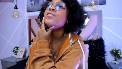 elit noa online show from March 5, 10:43 pm