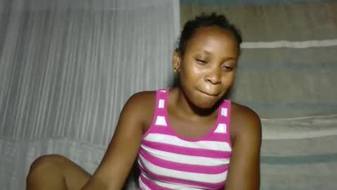 elita12010 online show from March 25, 5:31 pm