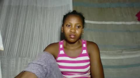 elita12010 online show from March 27, 12:27 am