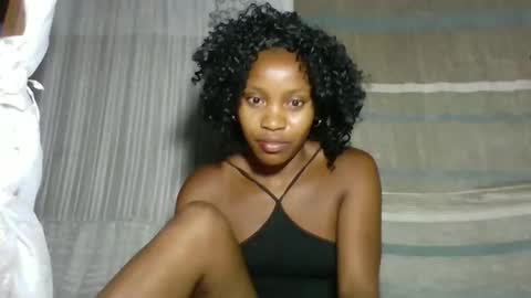 elita12010 online show from March 27, 10:55 pm