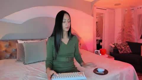 Eli online show from November 13, 8:22 pm