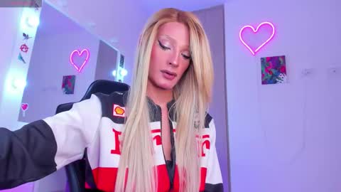 Eli  online show from September 8, 9:03 pm