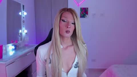 Eli  online show from September 10, 4:08 pm