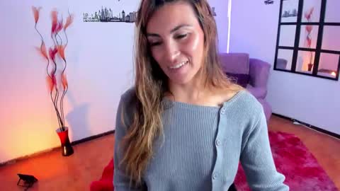 Elizabeth online show from November 27, 12:18 am