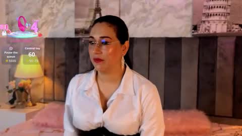 elizabth online show from November 27, 11:51 am