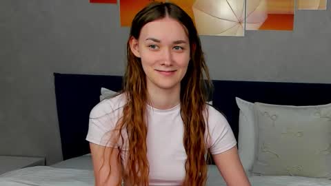 Elizabeth online show from February 11, 5:28 pm