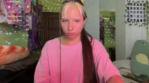 elizabethh_brown online show from August 6, 3:54 pm