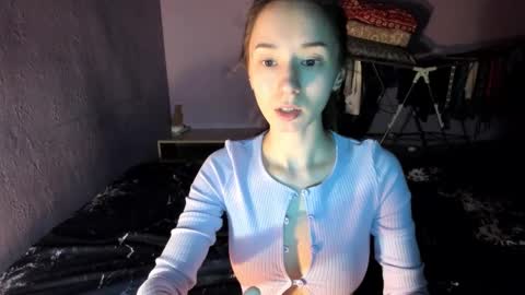 elizabethrice online show from January 12, 4:47 pm