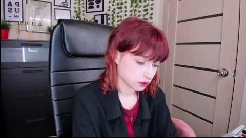 Eliza online show from May 12, 11:36 pm