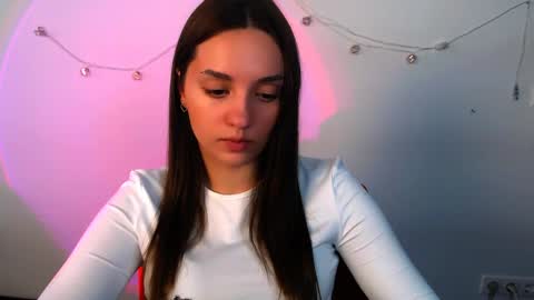 elizsun online show from April 14, 8:50 am