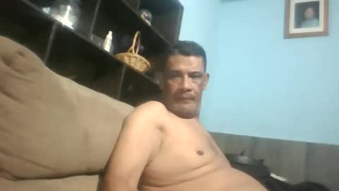 eljim323323 online show from April 1, 2:34 am