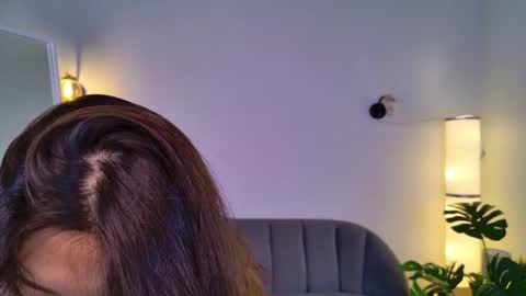 Ella online show from June 29, 7:49 am