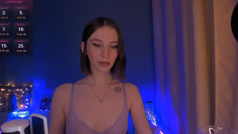 ellaamber online show from January 13, 1:56 am