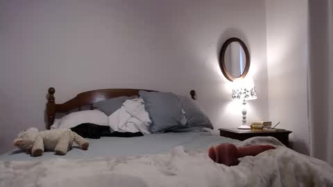 ellalowe online show from February 21, 10:24 pm