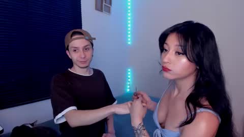 Ella and Cain online show from November 1, 11:26 pm