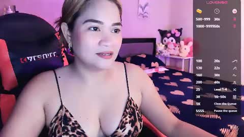 Ann online show from July 8, 1:09 am