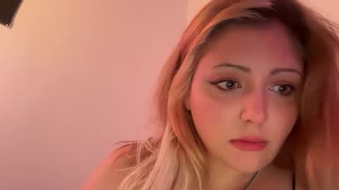 nautiellebbw online show from June 2, 3:19 am