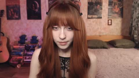 ellie_friendly online show from September 18, 11:53 pm