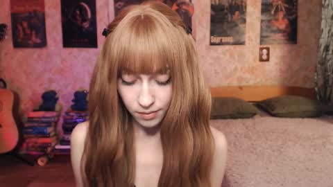 ellie_friendly online show from November 28, 10:22 am