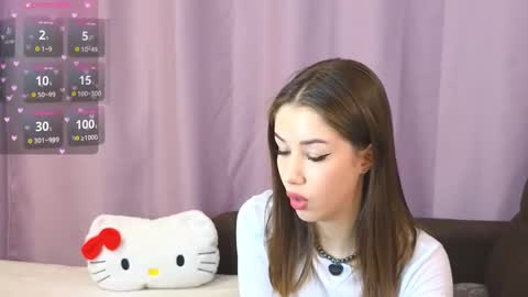 ellie online show from October 22, 7:59 pm