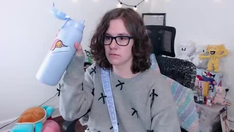 Ellie Charmful online show from September 19, 11:51 pm