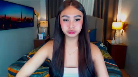 ellie online show from February 24, 7:09 pm