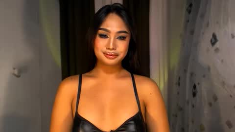 ellie online show from October 22, 2:19 pm