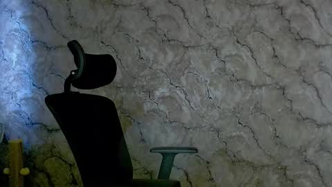 Ellie online show from September 15, 2:40 pm