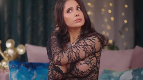 Ellis online show from October 10, 8:57 pm