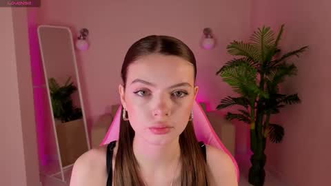 Ellya online show from January 7, 8:30 am