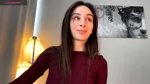 Im online Fri Sun Mon Tue Thu Fri Sat3 from 1000 online show from February 12, 7:02 am