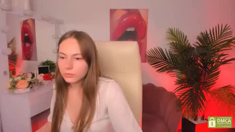 elma_lily online show from September 13, 10:17 am