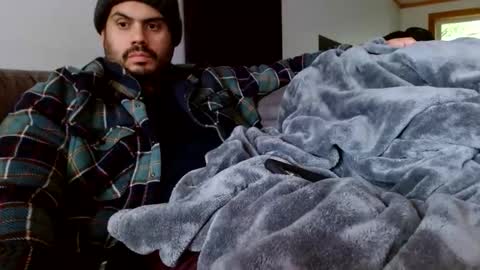 elmatahombre33 online show from May 24, 9:43 pm